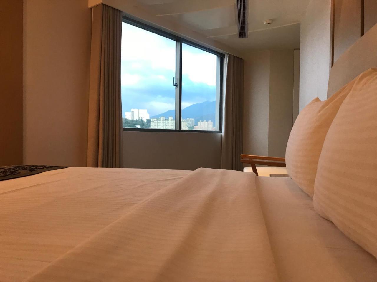 Open Room Hotel Tamsui Esterno foto